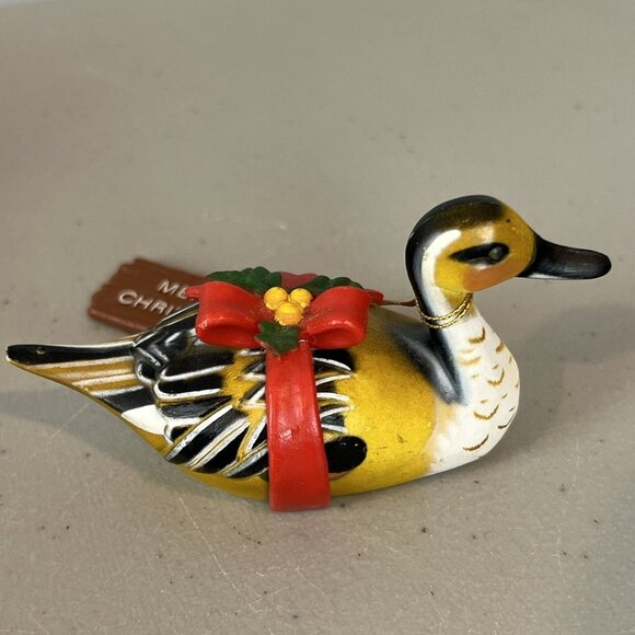 Enesco Yellow Duck Merry Christmas Ornament Happy Holiday Figurine Hong Kong Vtg - Picture 6 of 10
